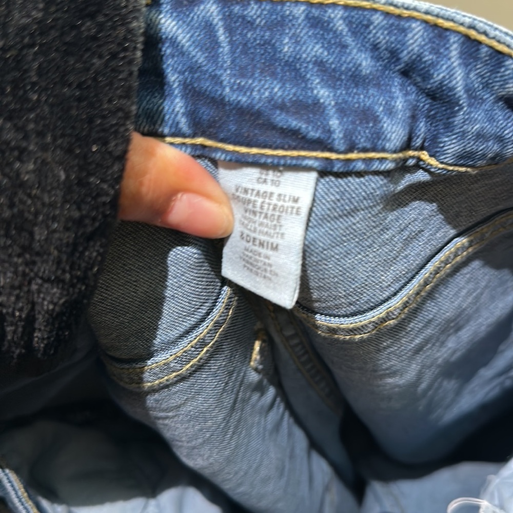 Blue Jeans - Picture 3 of 3